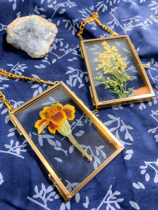 Pressed Floral Hanging Mini-Frames
